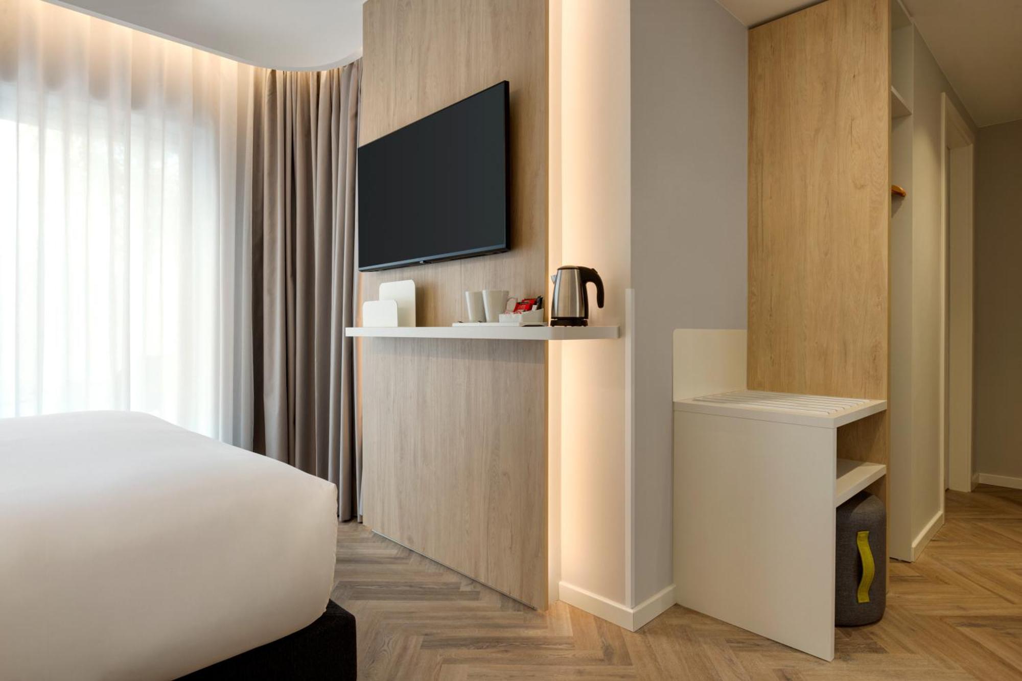 Holiday Inn Express Evora By Ihg Exterior foto